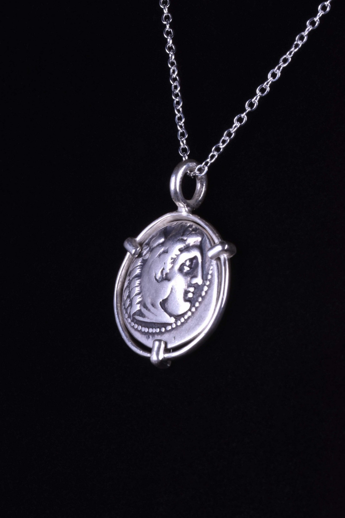 ALEXANDER THE GREAT SILVER DRACHM COIN PENDANT - Image 2 of 3