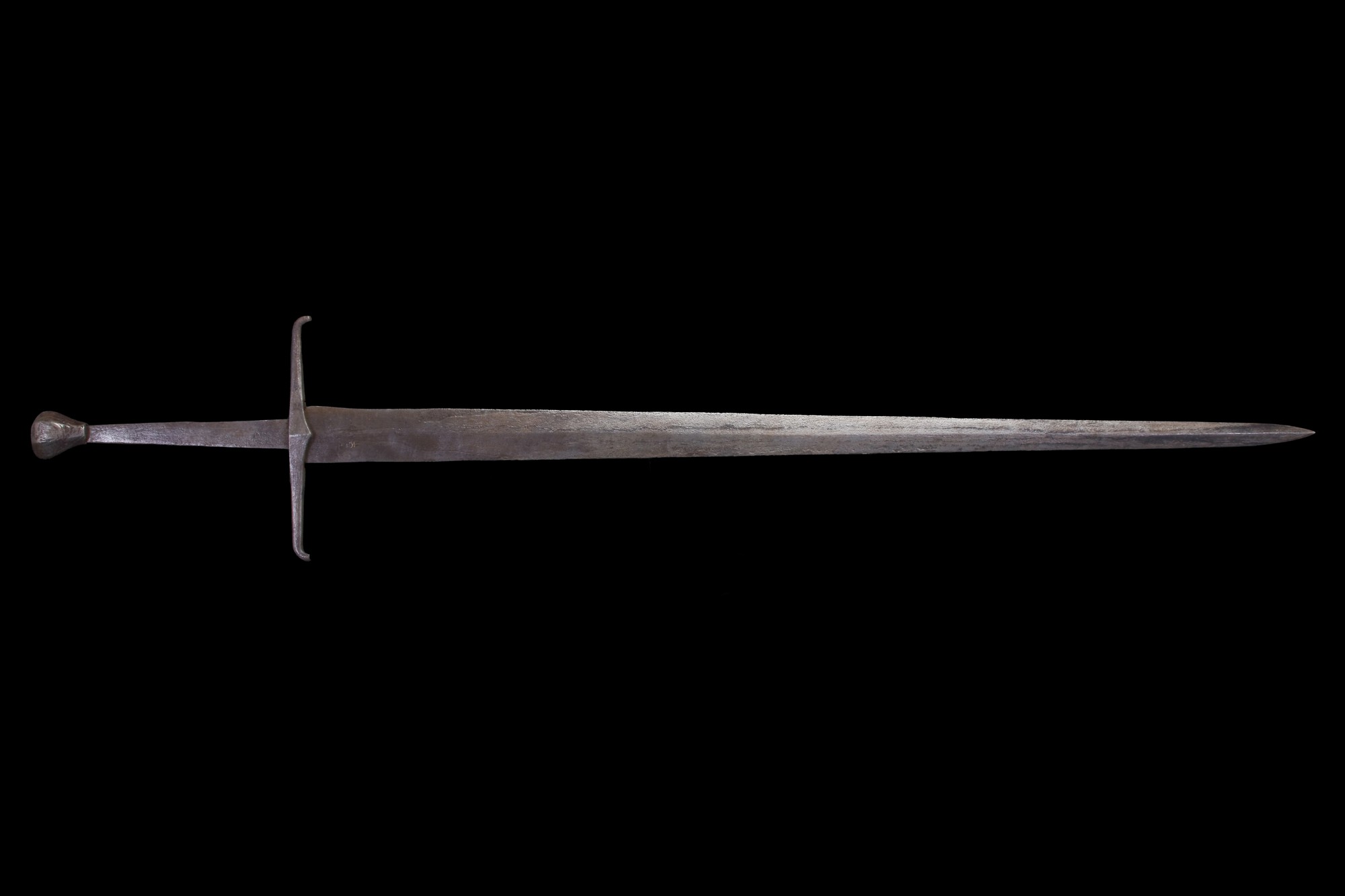 RARE 15th C. EPEE IRON SWORD WITH REPORT - Image 2 of 5