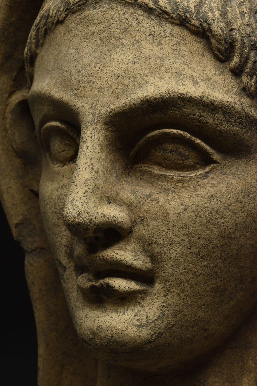 ETRUSCAN TERRACOTTA VOTIVE YOUTH HEAD - TL TESTED - Image 7 of 9