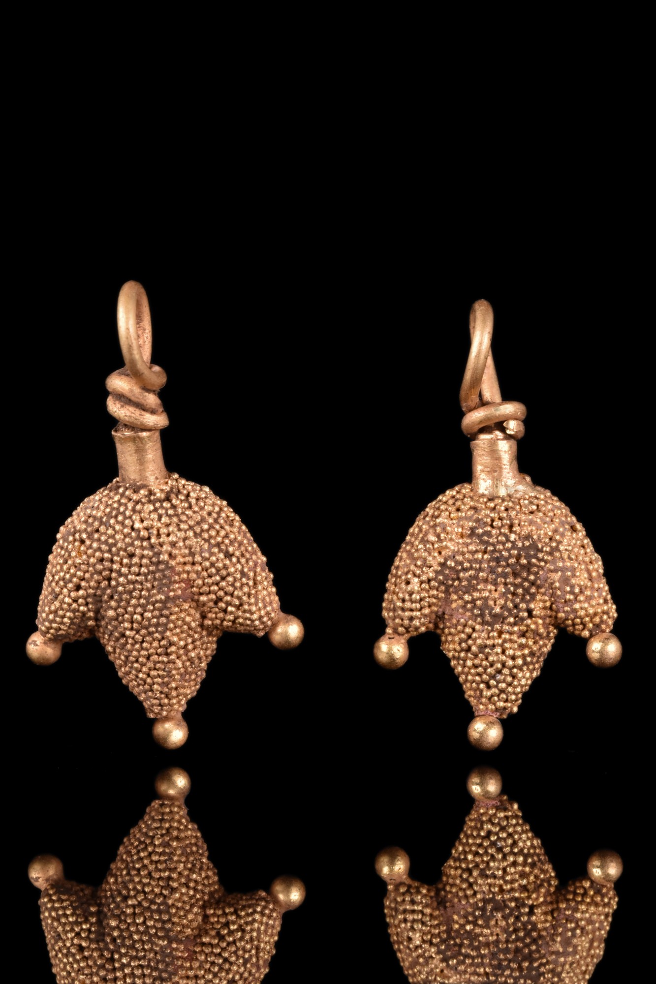 PAIR OF ROMAN GOLD EARRINGS - Image 3 of 4