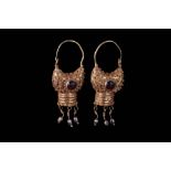 FATIMID / SELJUK GOLD FILIGREE EARRINGS WITH GARNETS AND PEARLS