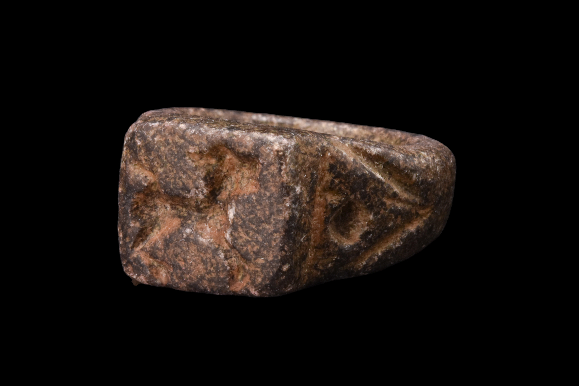 BACTRIAN STONE RING - Image 2 of 5