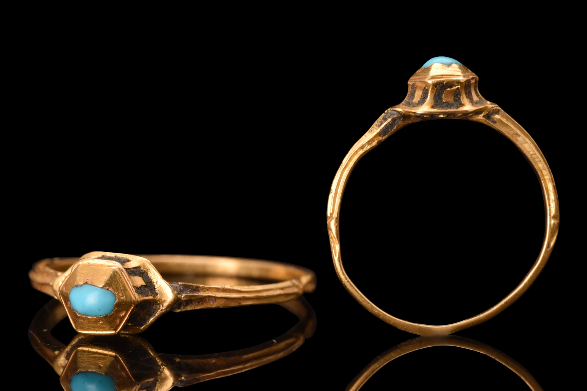 RENAISSANCE GOLD AND TURQUOISE RING