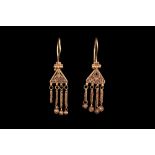 BYZANTINE GOLD PAIR OF EARRINGS WITH DANGLES