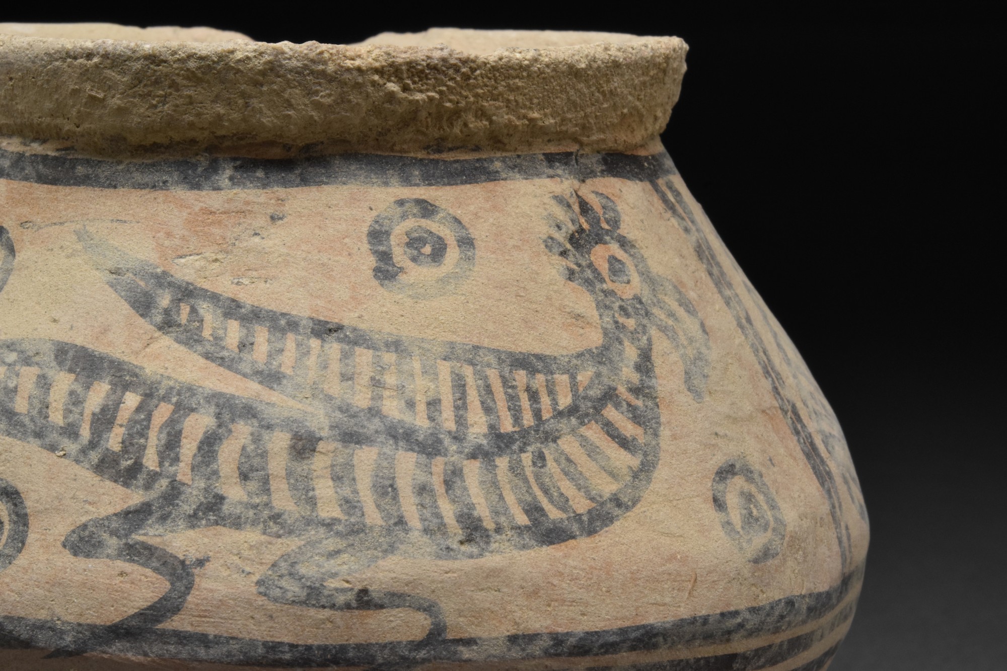 INDUS VALLEY CULTURE TERRACOTTA VESSEL - Image 4 of 4