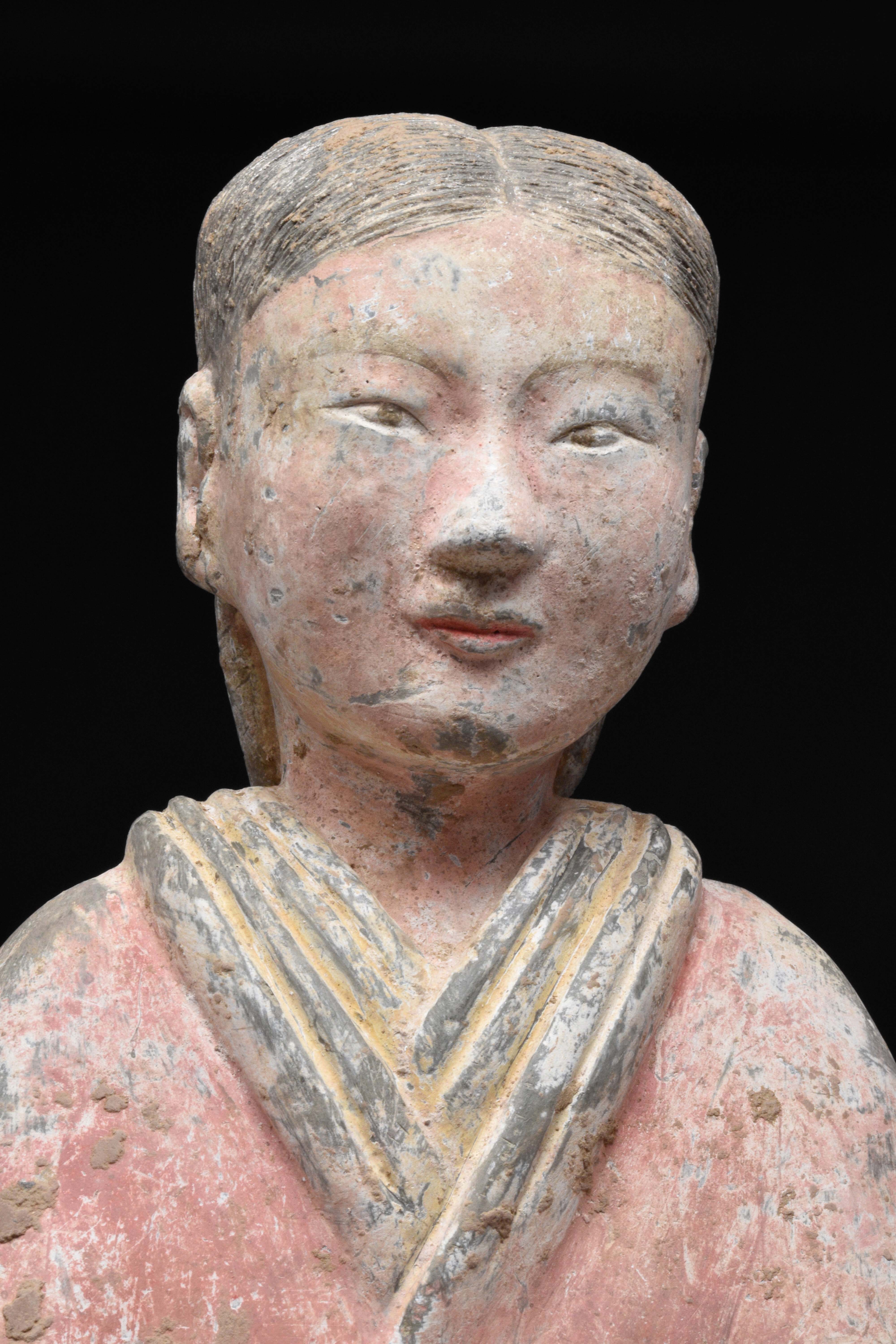 LARGE CHINESE HAN DYNASTY POTTERY LADY - TL TESTED - Image 5 of 6