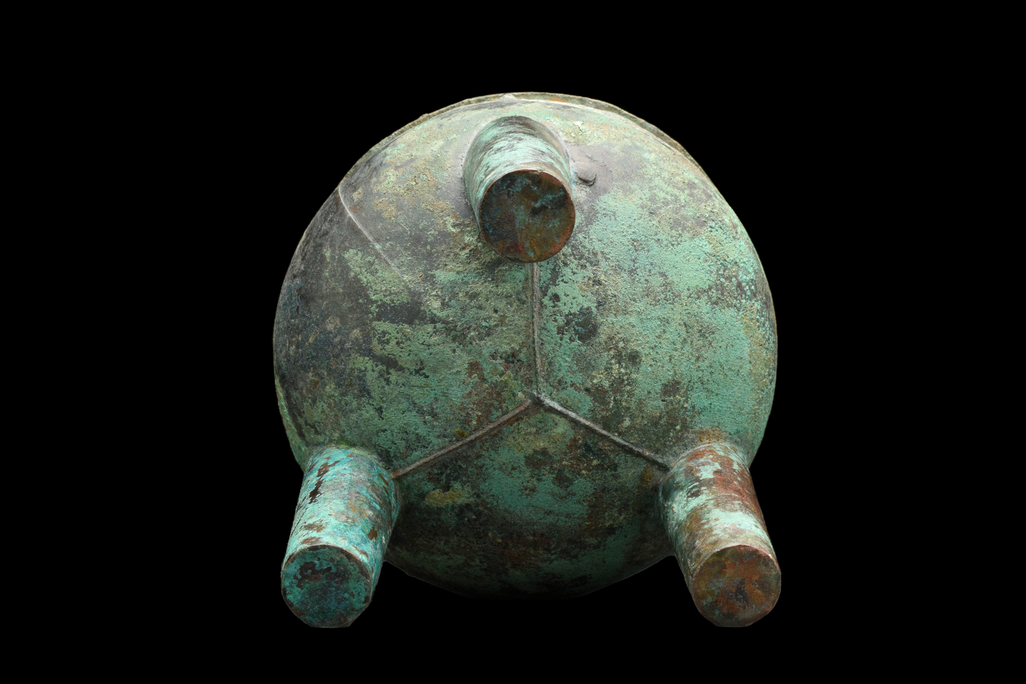 RARE LARGE BRONZE RITUAL TRIPOD FOOD VESSEL (DING) - Image 5 of 8