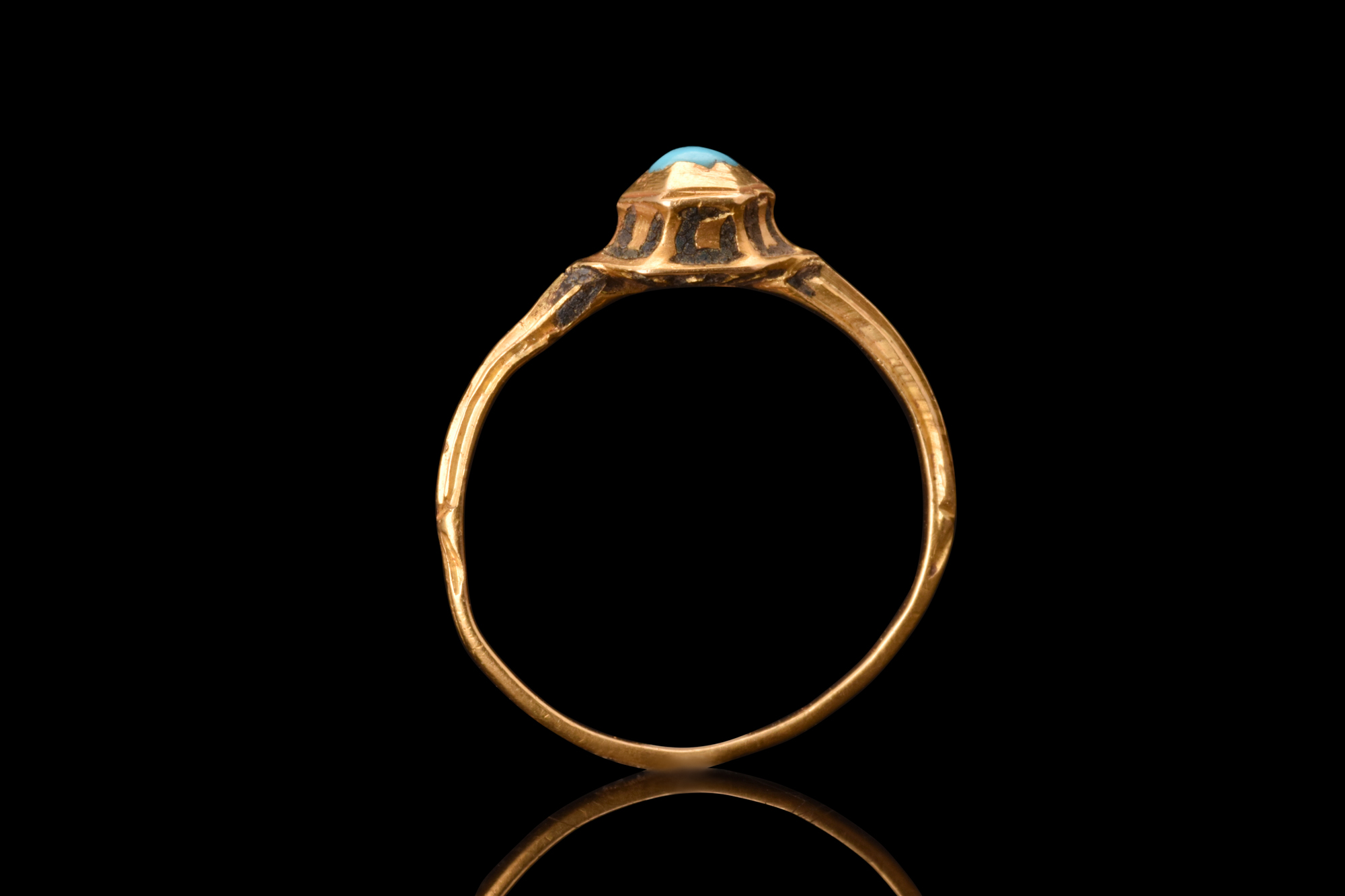 RENAISSANCE GOLD AND TURQUOISE RING - Image 6 of 6