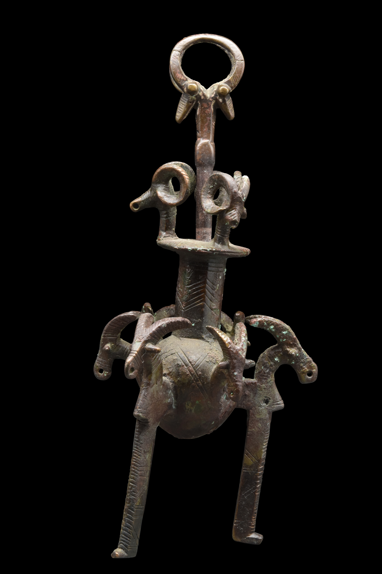 BACTRIAN BRONZE IBEX TRIPOD KOHL JAR WITH APPLICATOR - Image 3 of 6