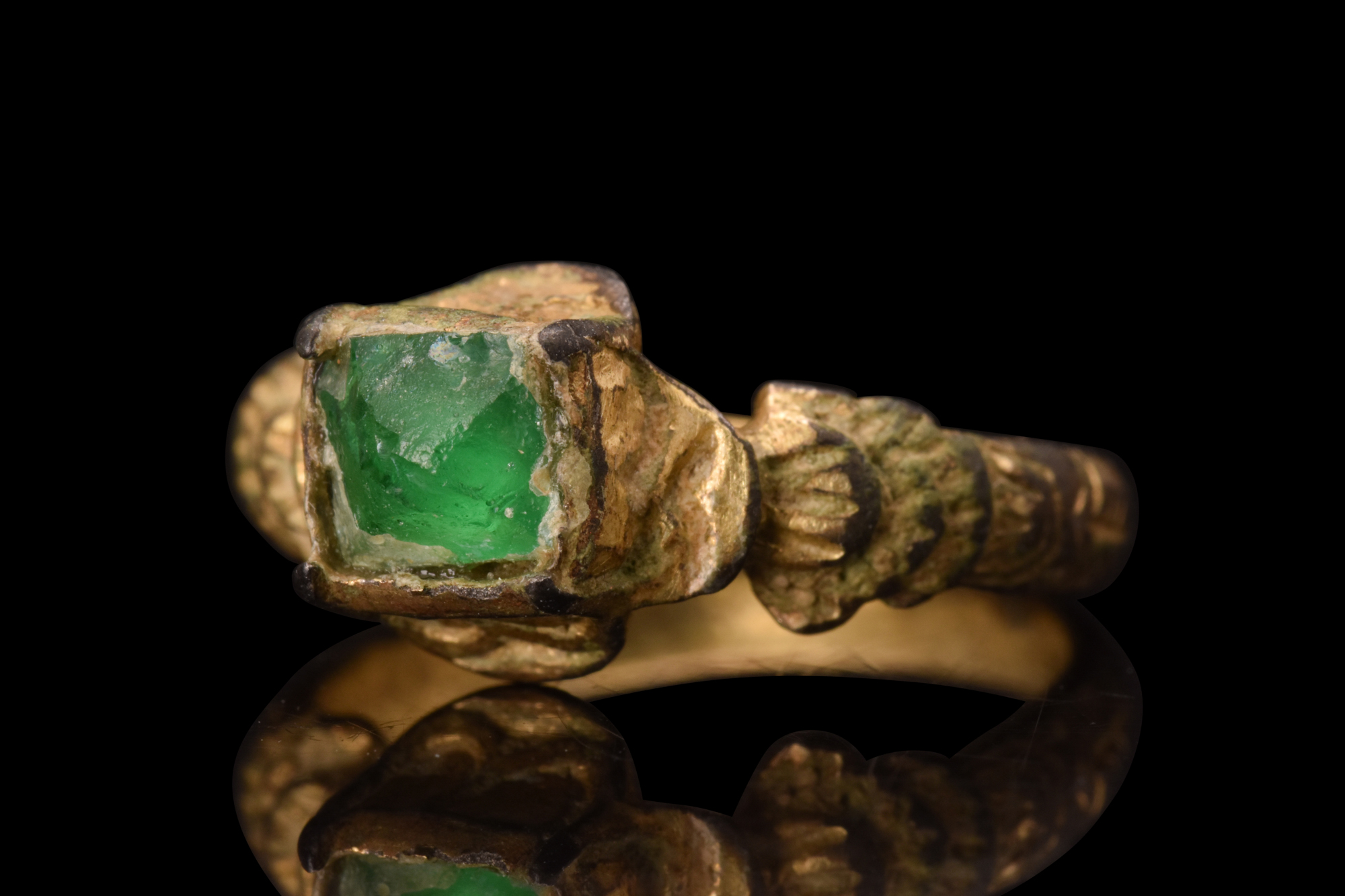 LATE MEDIEVAL GILT BRONZE RING WITH GEM - Image 3 of 6