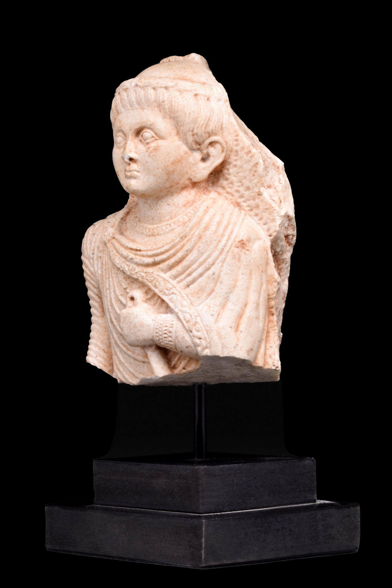 ROMAN MARBLE BUST OF A YOUNG PRIEST - Image 2 of 5