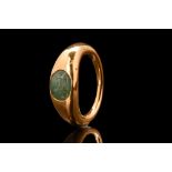 ROMAN GREEN JASPER INTAGLIO WITH SEATED FIGURE IN GOLD RING