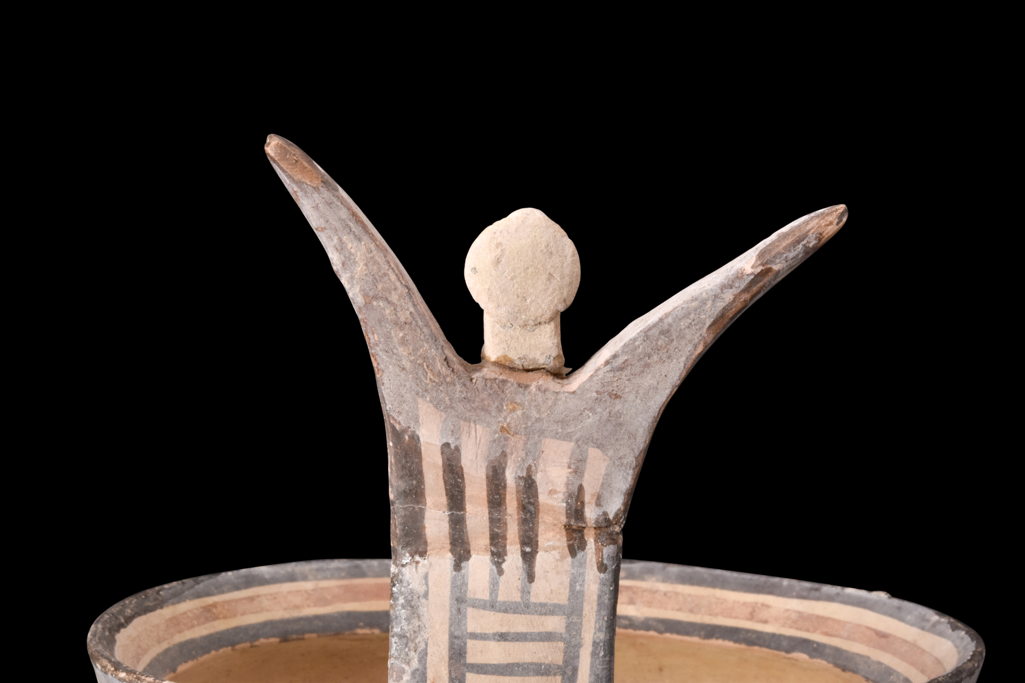 DAUNIAN BICHROME POTTERY KYATHOS - Image 17 of 18