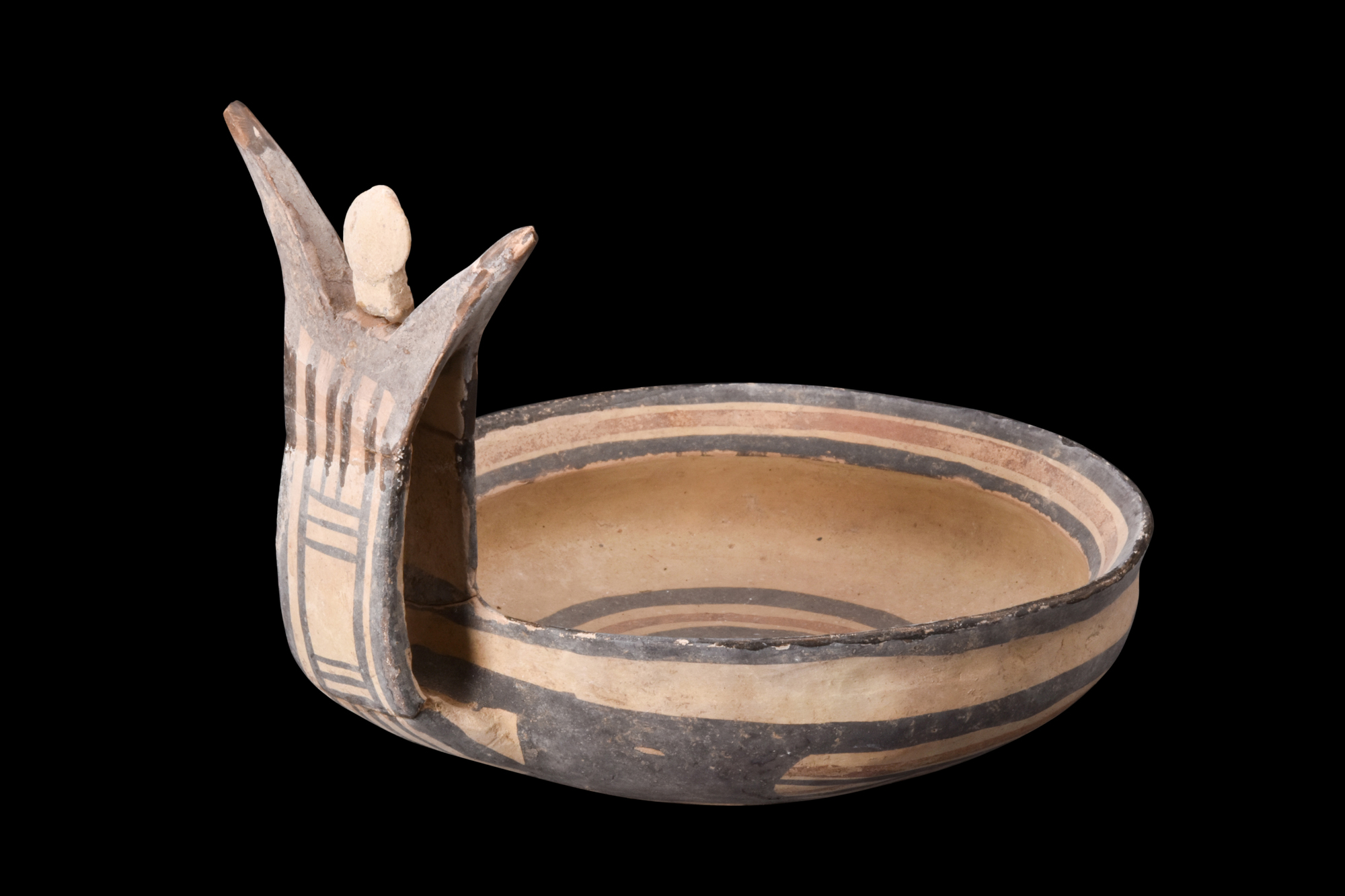 DAUNIAN BICHROME POTTERY KYATHOS - Image 2 of 18