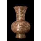 ISLAMIC VASE WITH SILVER INALYS