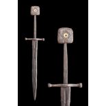 MEDIEVAL IRON DAGGER WITH SQUARE POMMEL
