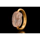 PHOENICIAN GOLD RING WITH ROCK CRYSTAL SCARABOID