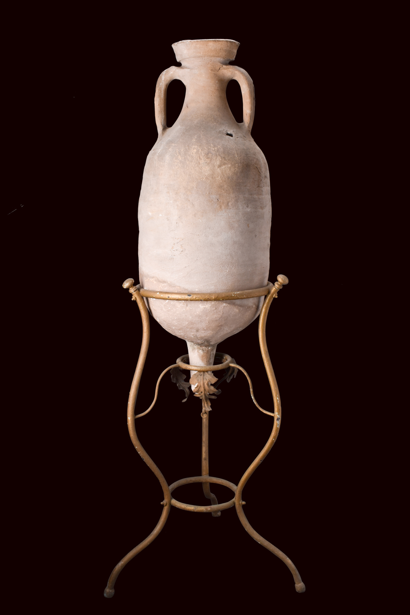 ROMAN TERRACOTTA AMPHORA