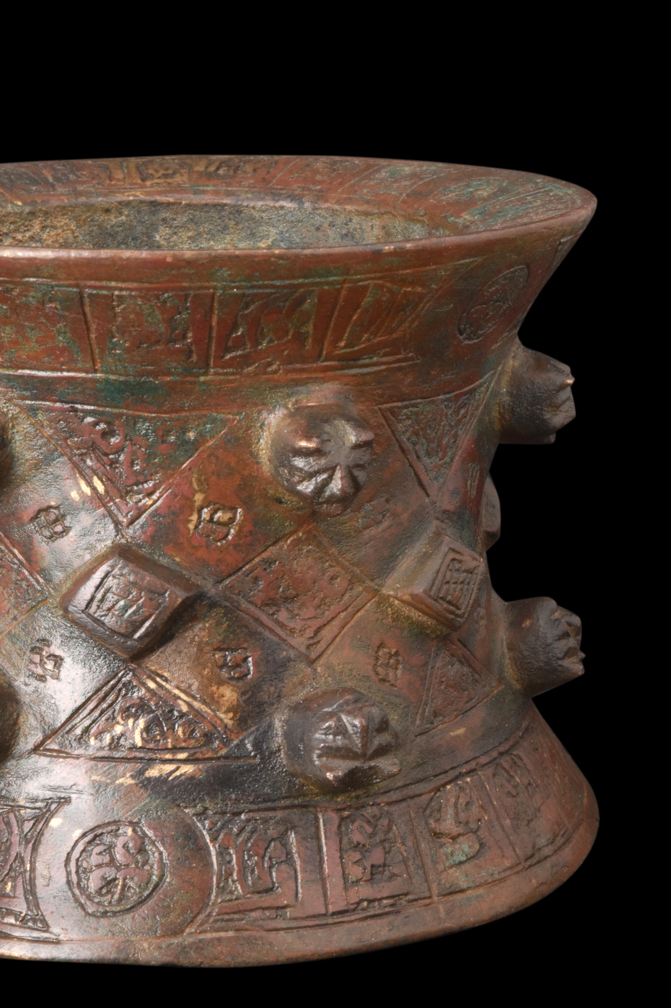 KHORASAN BRONZE DECORATED MORTAR - Image 9 of 9