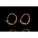 MATCHED PAIR OF ROMAN GOLD EARRINGS