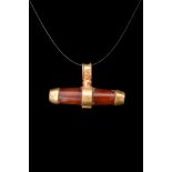 ROMAN CARNELIAN PENDANT WITH GOLD DETAILING