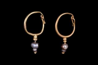 ROMAN GOLD FILIGREE EARRINGS WITH PEARLS