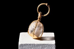 VIKING AGE ROCK CRYSTAL BEAD IN GOLD PENDANT