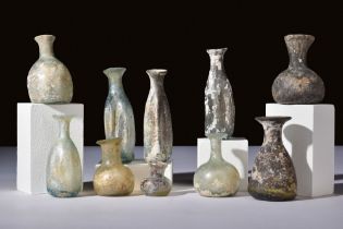 ROMAN COLLECTION OF 10 GLASS VESSELS