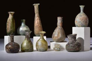 ROMAN COLLECTION OF 10 GLASS VESSELS