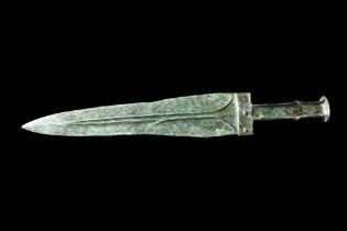 ANCIENT BRONZE SWORD