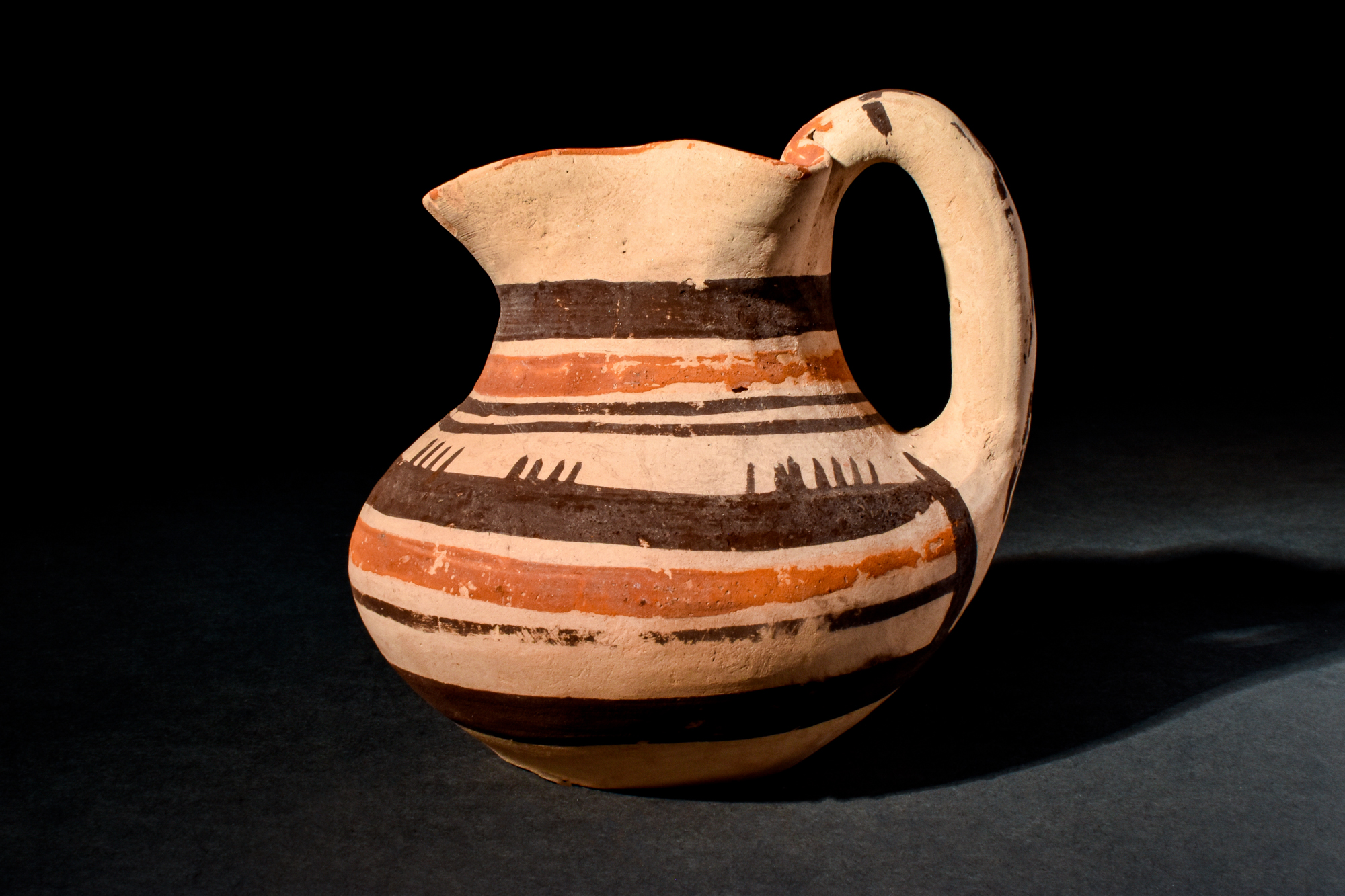 DAUNIAN BICHROME POTTERY JUG