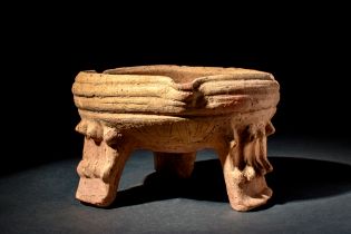 MESOPOTAMIAN POTTERY TRIPOD BOWL