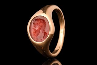 HELLENISTIC INTAGLIO OF BEARDED MALE PORTRAIT IN GOLD RING