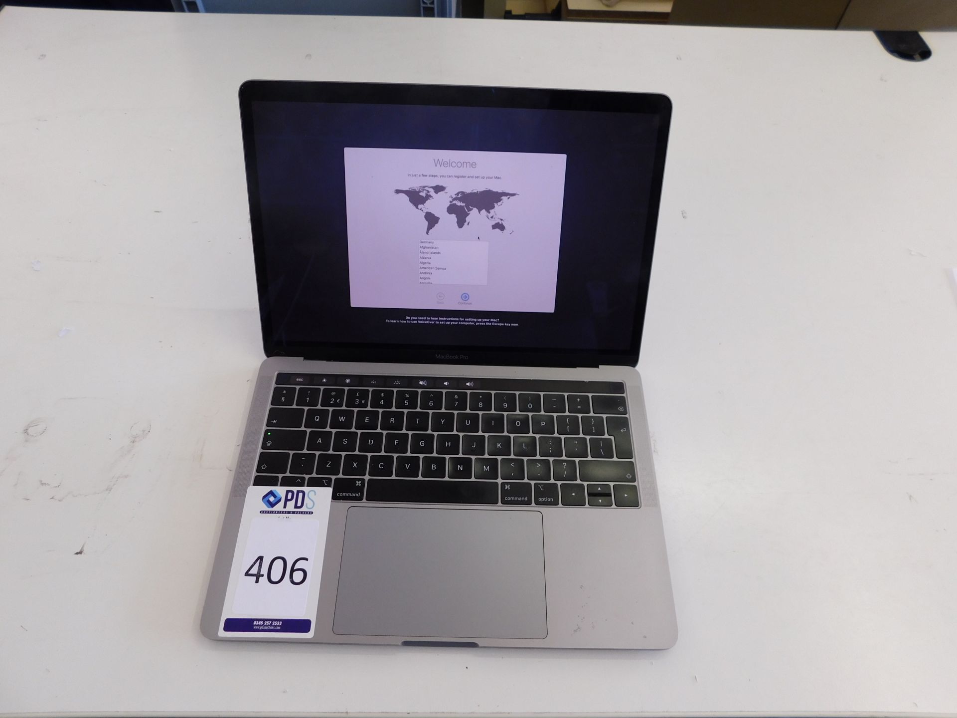 Apple MacBook Pro, A2159, Serial Number C02ZC1E7L410, i5 @1.4 GHz, 8GB RAM, 251GB SSD, OS Installed, - Image 3 of 5