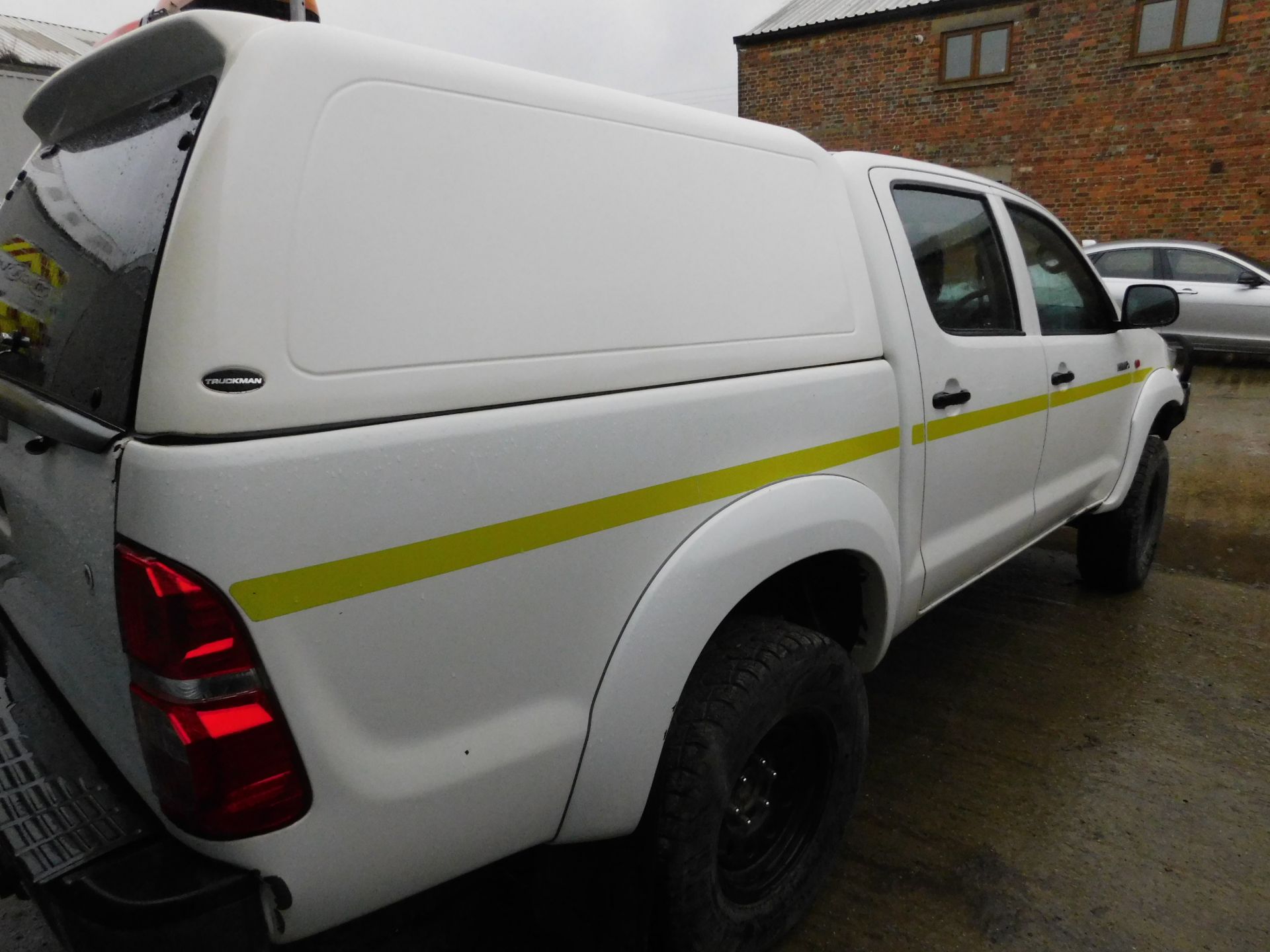 Toyota Hilux, Active Double Cab Pick Up 2.5 D-4D 4WD, Registration FL15 ZKP, First Registered 9th - Bild 3 aus 25