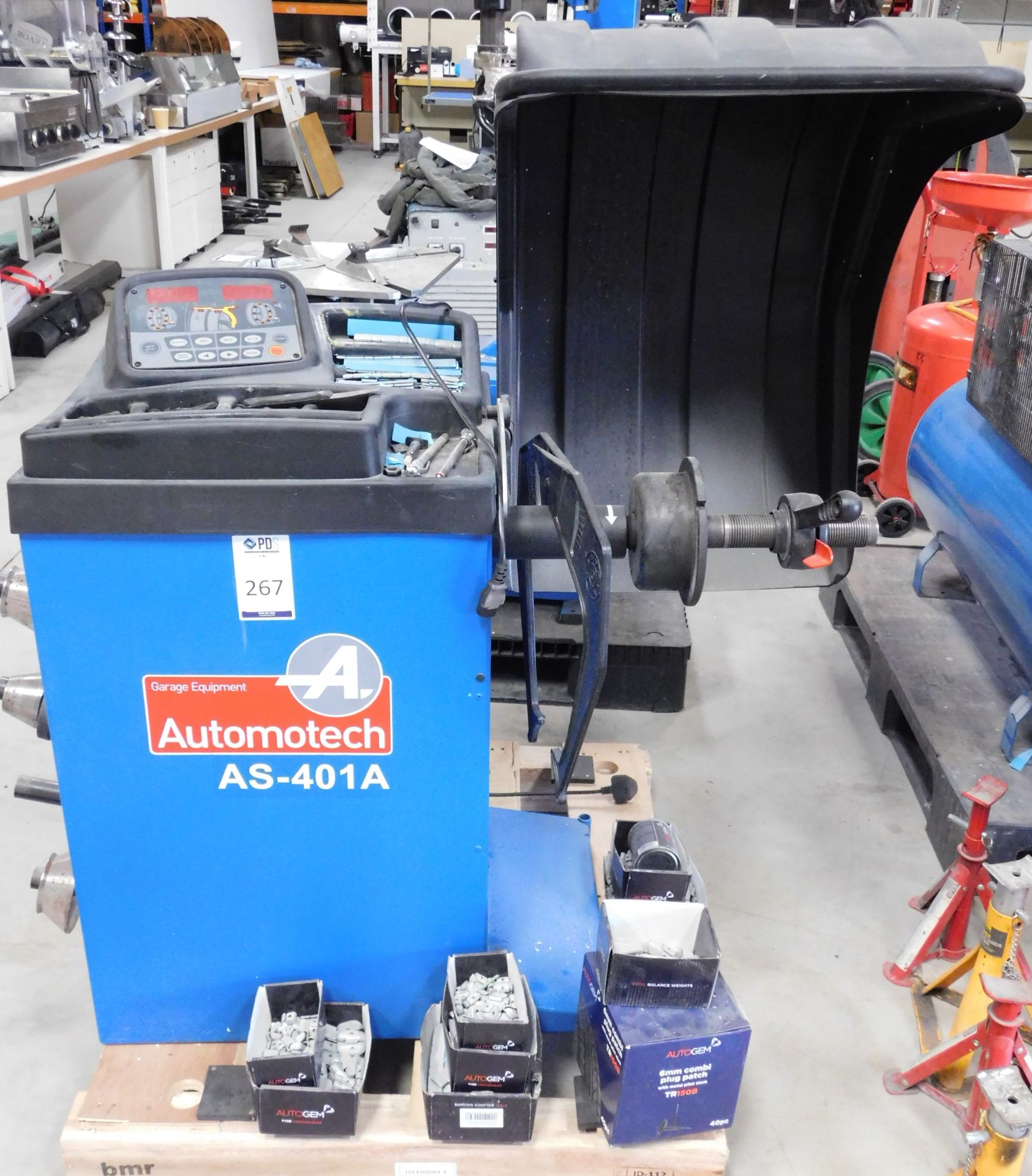 Automotech AS 401A Wheel Balancer (2020), Serial Number 21612.2620.13, 240v (Location Brentwood.