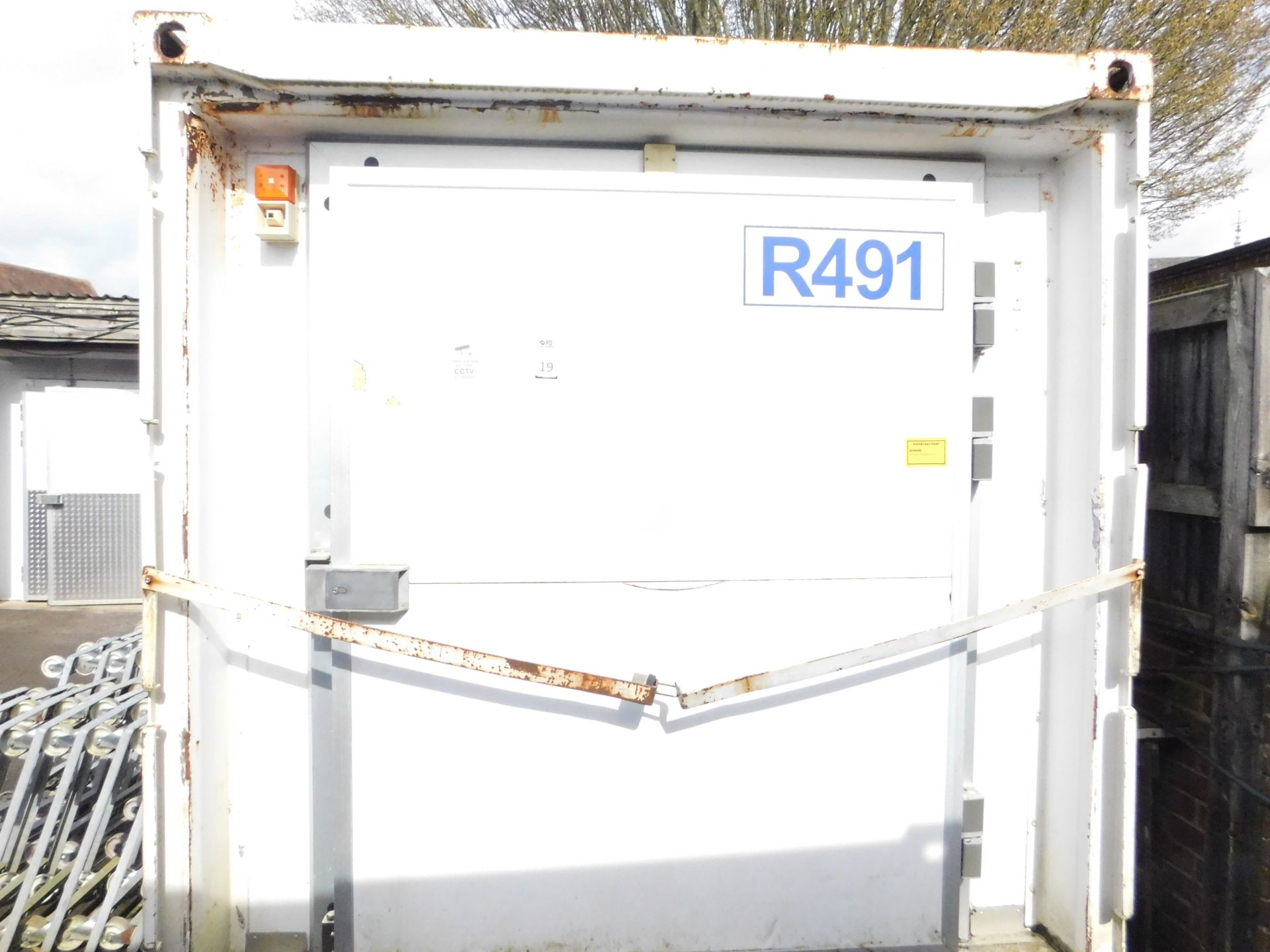 20ft Freezer Shipping Container (Contents Not Included) (Collection Delayed to Thursday 20th