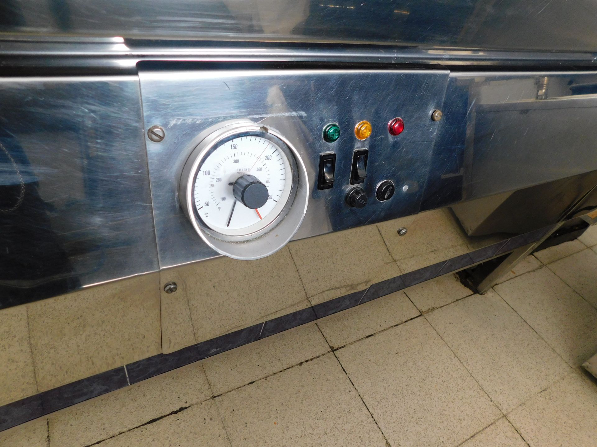 Stainless Steel Chip Fryer & Warming Range, 259cm x 108cm x 148cm (Buyer to Provide Qualified - Image 7 of 8