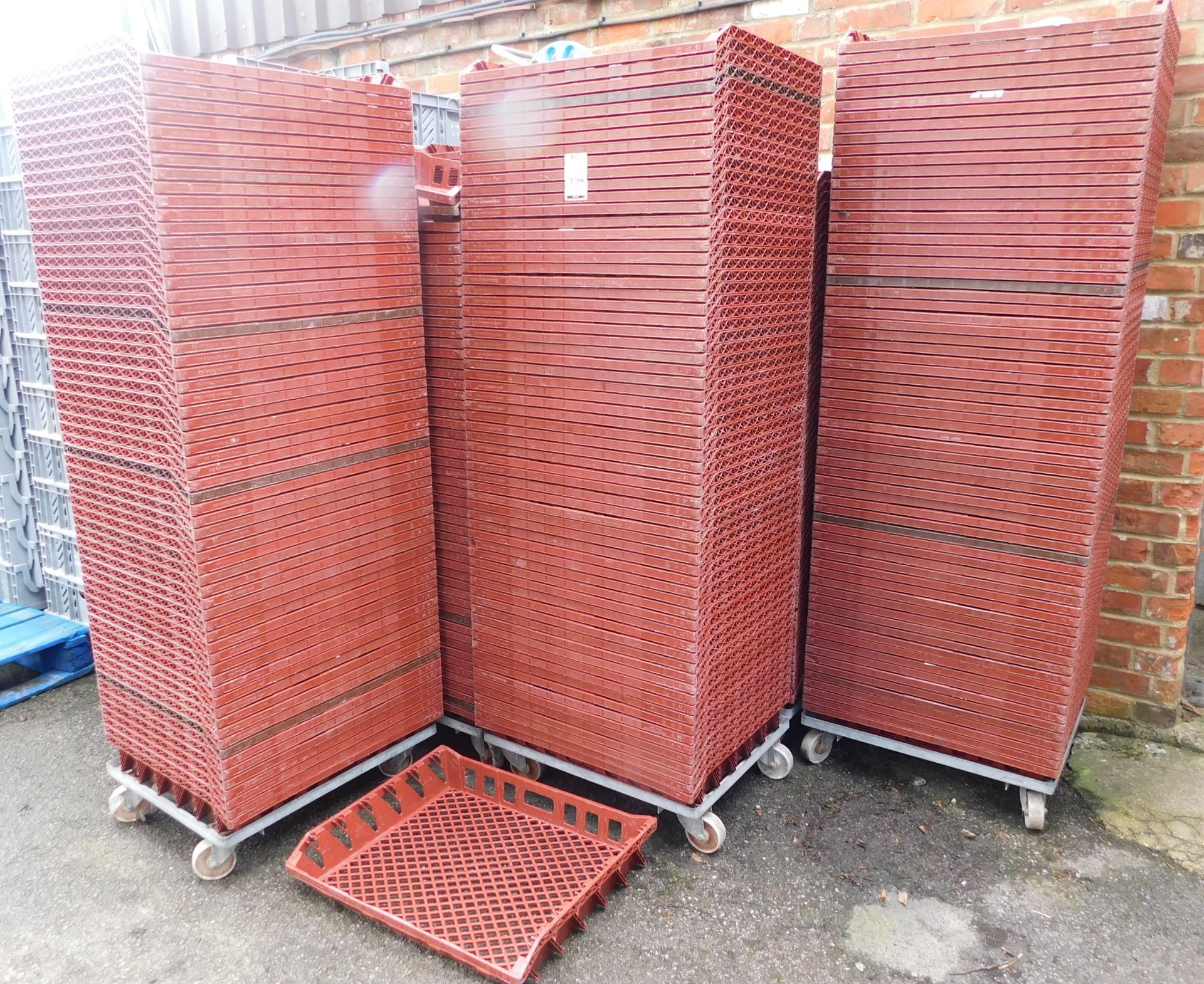 Approximately 320 Plastic Trays (Location: Thame. Please Refer to General Notes)