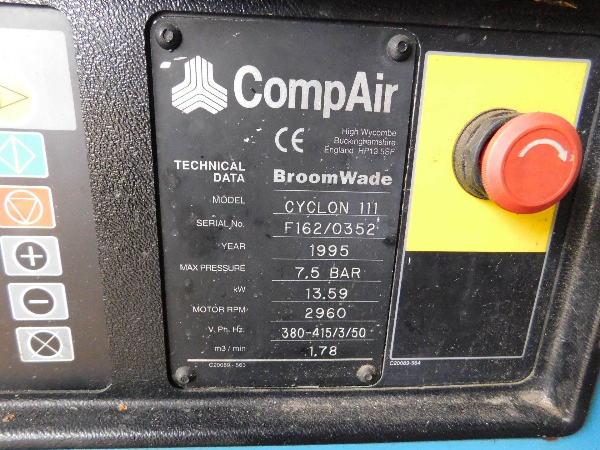 Compair Cyclon iii Broomwade Compressor, s/n F162/0352, 7.5bar (1995) with Air Dryer & Vertical - Image 3 of 7