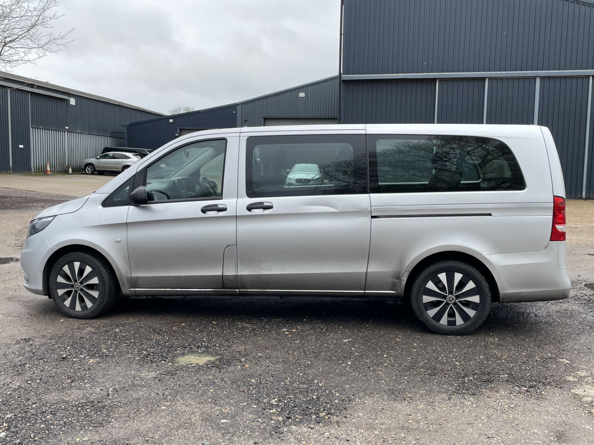 Mercedes-Benz Vito Tourer 119 CDI Select 9-Seat Minibus, 9GTronic, Registration PK22 LTU, First - Image 6 of 26