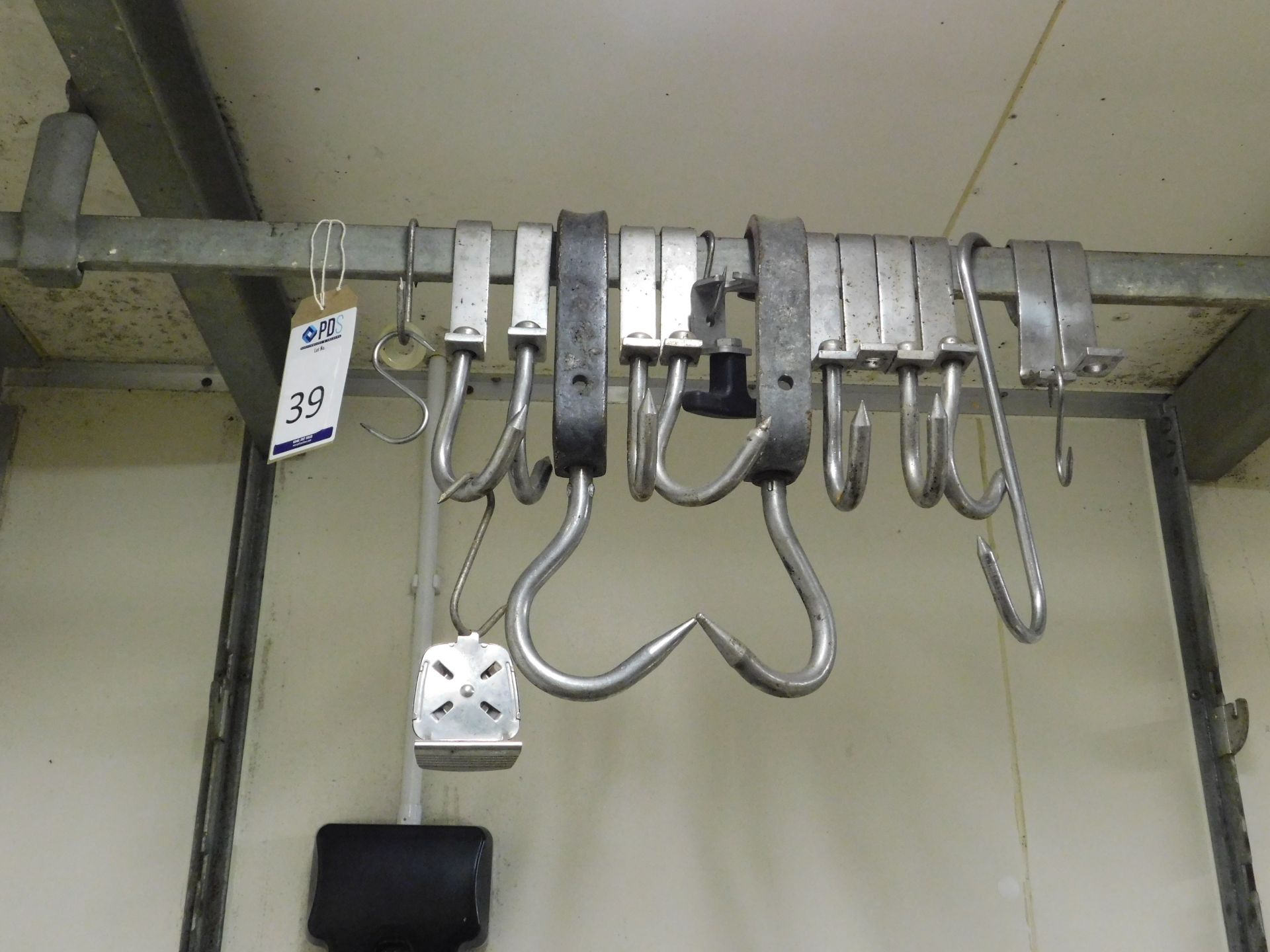 5 Hanging Bars & Assorted Hooks (Location: Thame. Please Refer to General Notes)