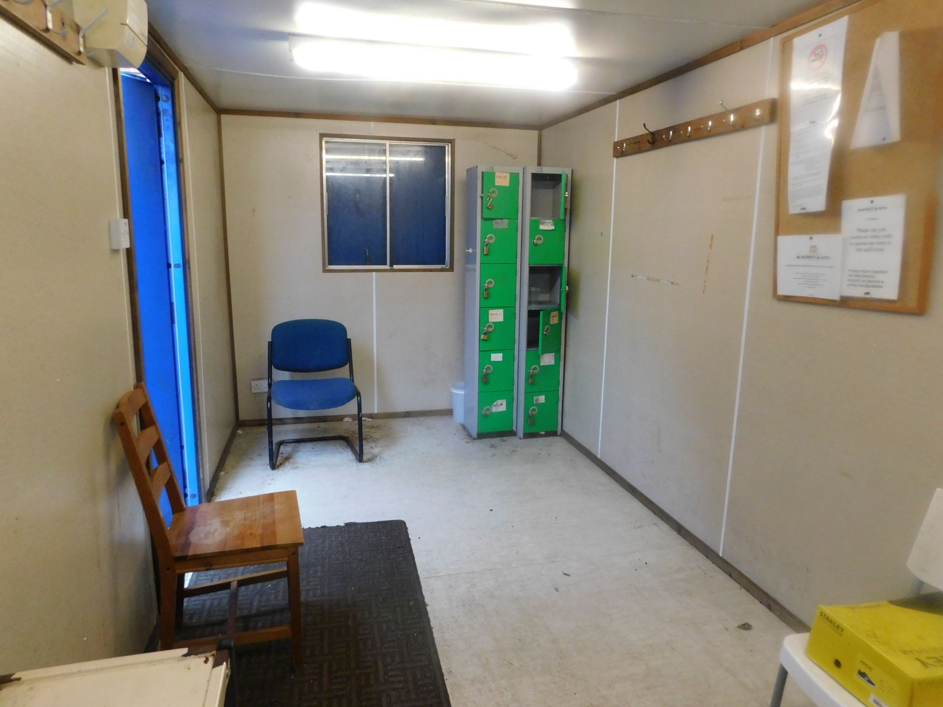 20ft Metal Site Office Cabin (Contents Not Included) (Collection Delayed to Wednesday 19th April) ( - Image 7 of 8