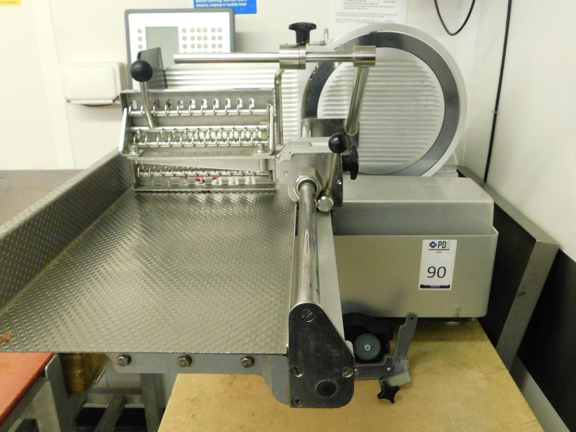 Bizerba Automatic/Semi-Automatic Gravity Feed Slicing Machine (2012) (Location: Thame. Please