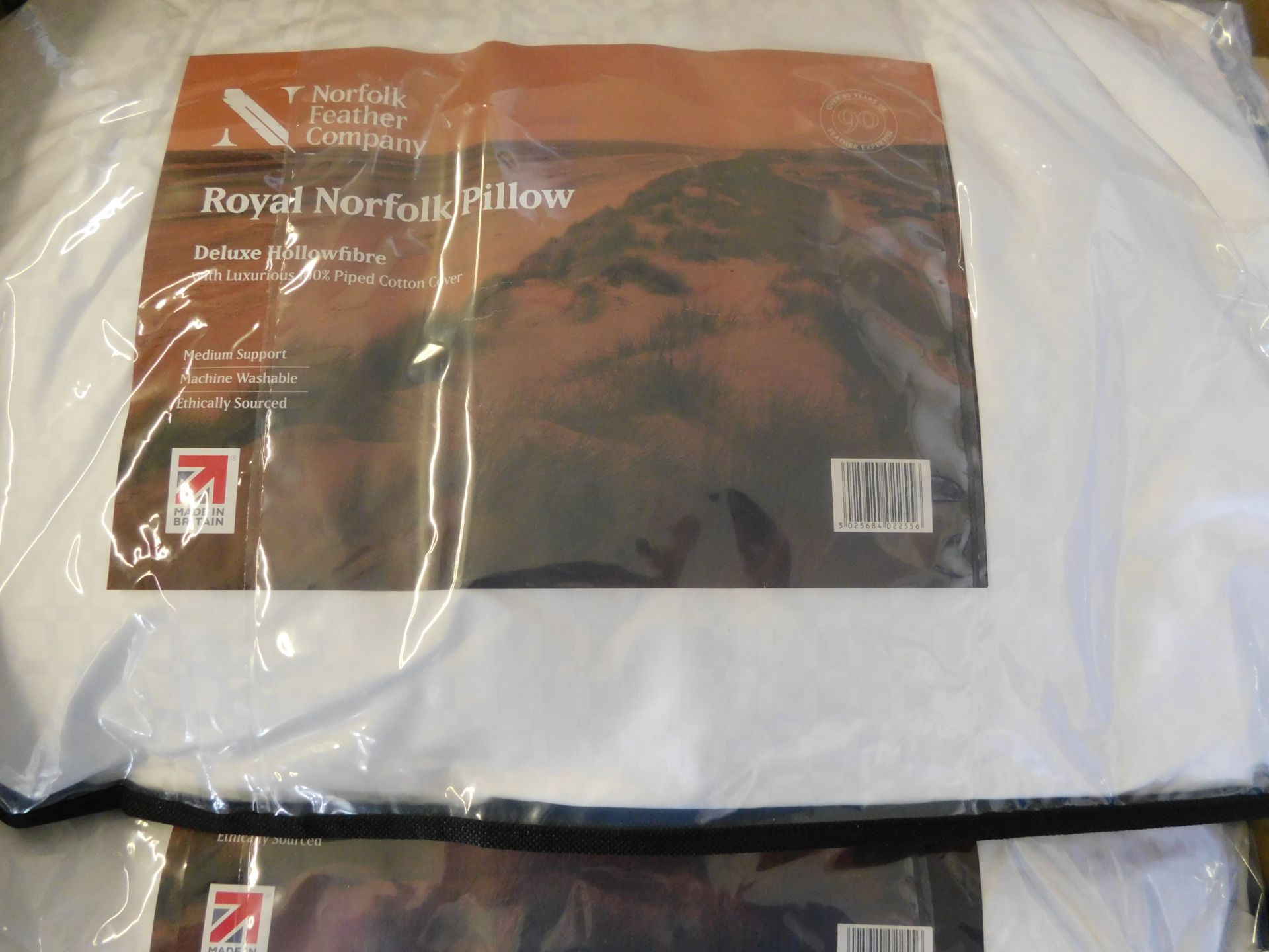 20 Royal Norfolk Delux Hollow Fibre Pillows (Location: Stockport. Please Refer to General Notes)
