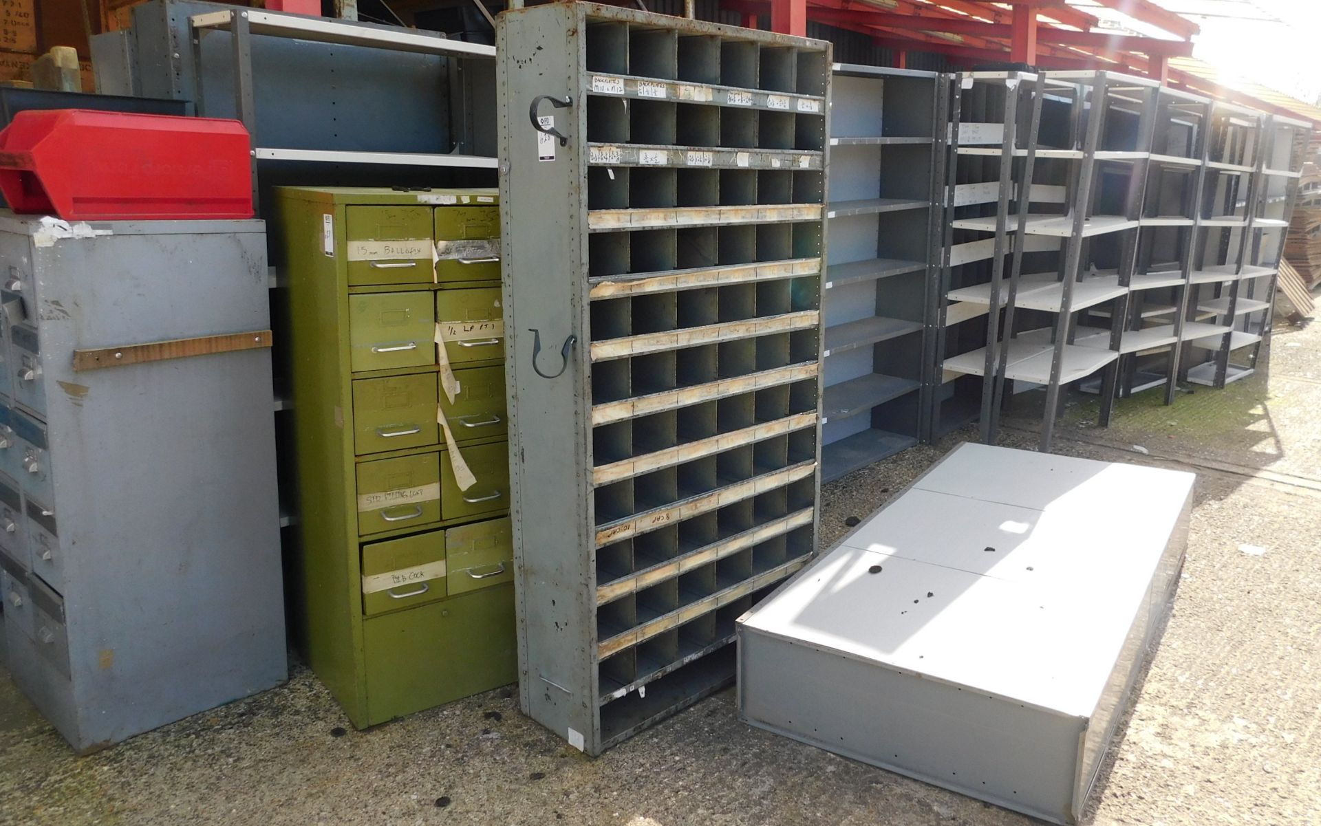 Quantity of Assorted Multi-Drawer Cabinets & Steel Shelving Units (Location: MK2 2DD. Please Refer