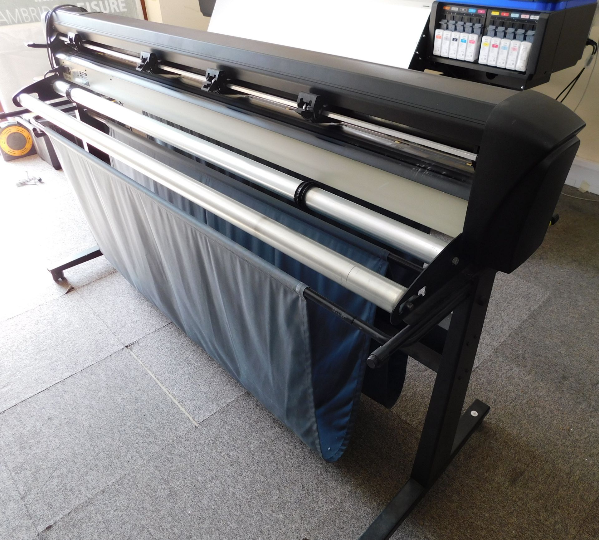 Summa D160 Vinyl Plotter, Serial Number 951409-10004 (Location: MK45 3QQ. Please Refer to General - Image 3 of 13