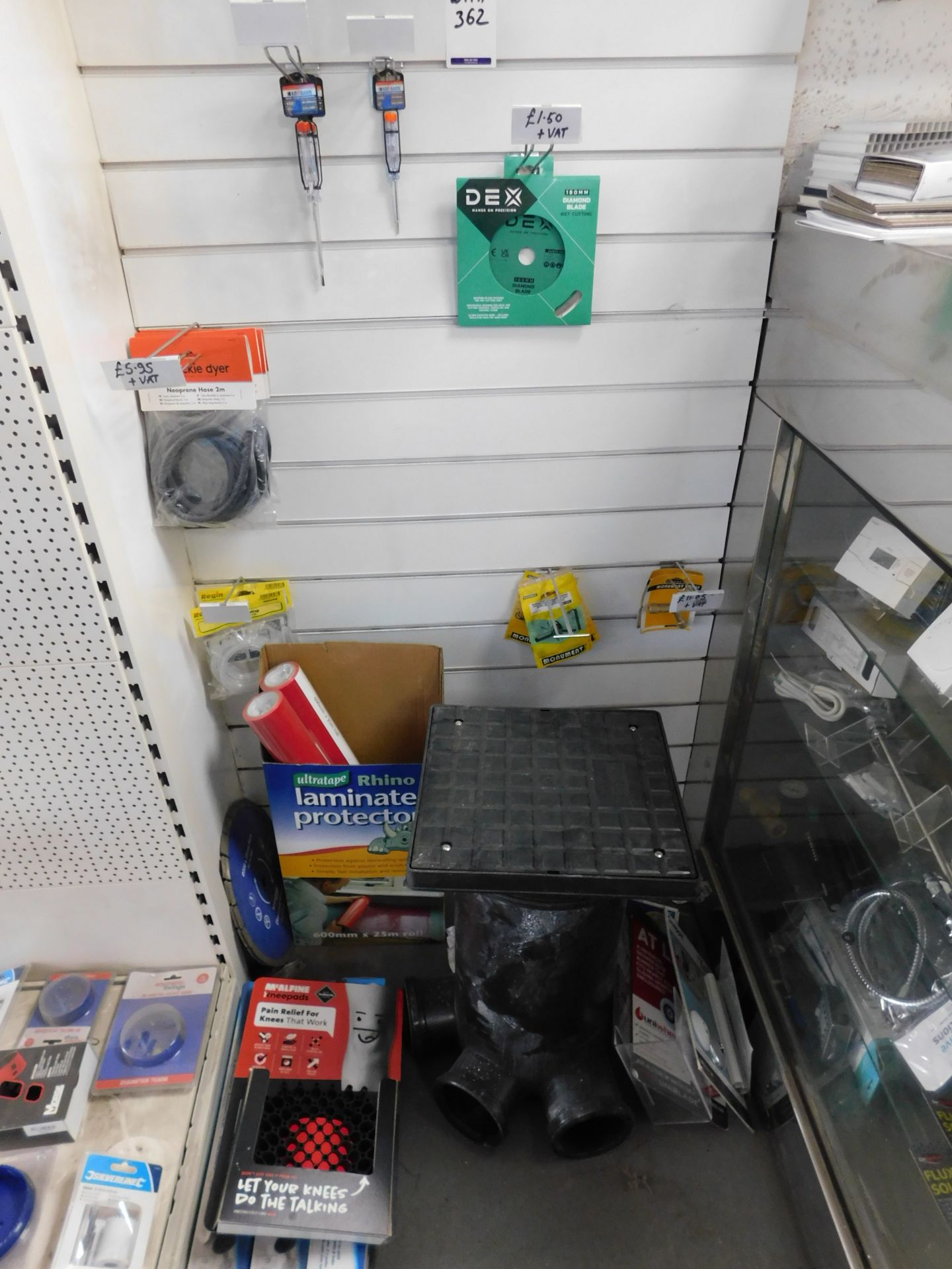 Contents of Shelf Unit & Display (Location Chingford. Please Refer to General Notes) - Image 7 of 9