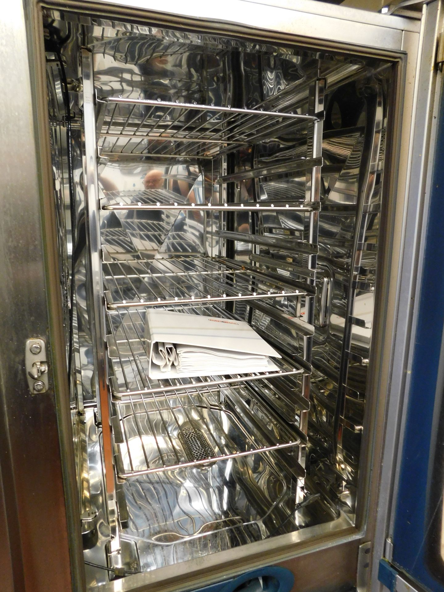 Rational SCCWE101G Gas Self Cooking Centre on Stand, s/n; G11SH16052517117 (2011) (Location: - Image 3 of 6