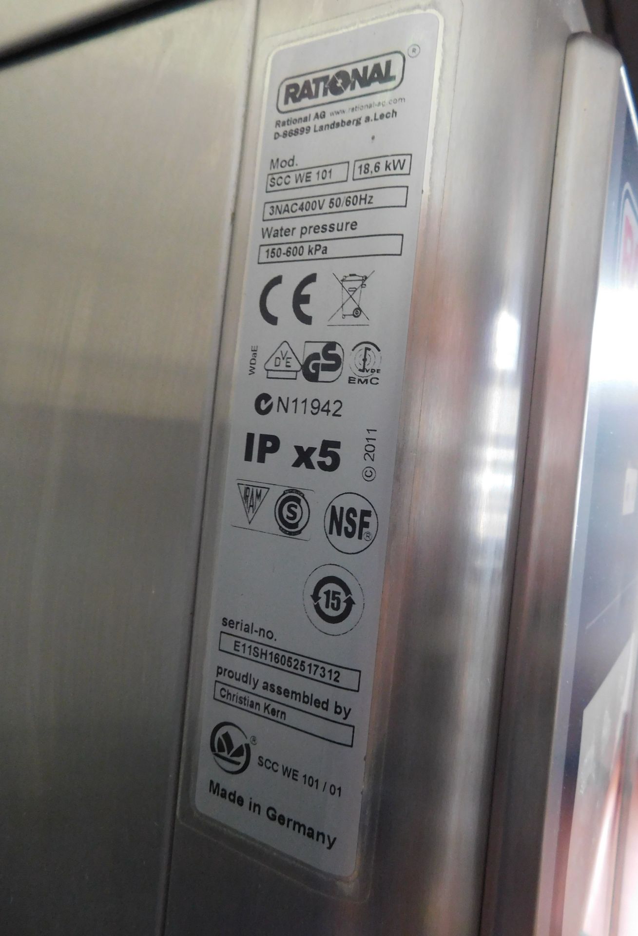 Rational SCCWE101 Electric Oven with Fitted Hood on Trolley, s/n; E11SH16052517312 (2011) (Location: - Image 7 of 8
